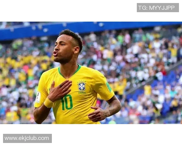 德卡头像背后的故事揭秘:他与足球巨星的惊人相似性分析